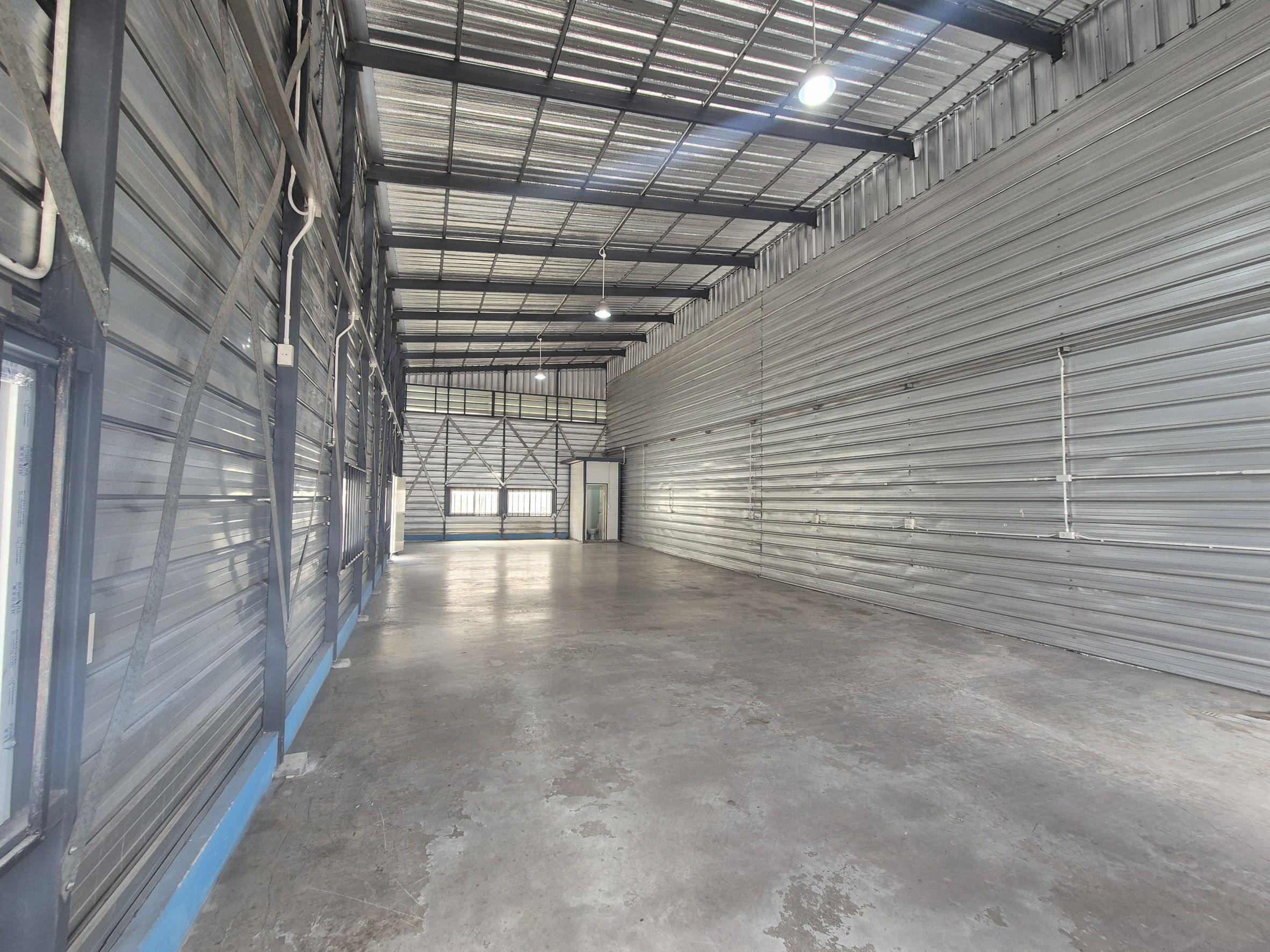 R04A โกดังให้เช่าอนามัยงามเจริญ 150 ตรม. - รูปที่ 4