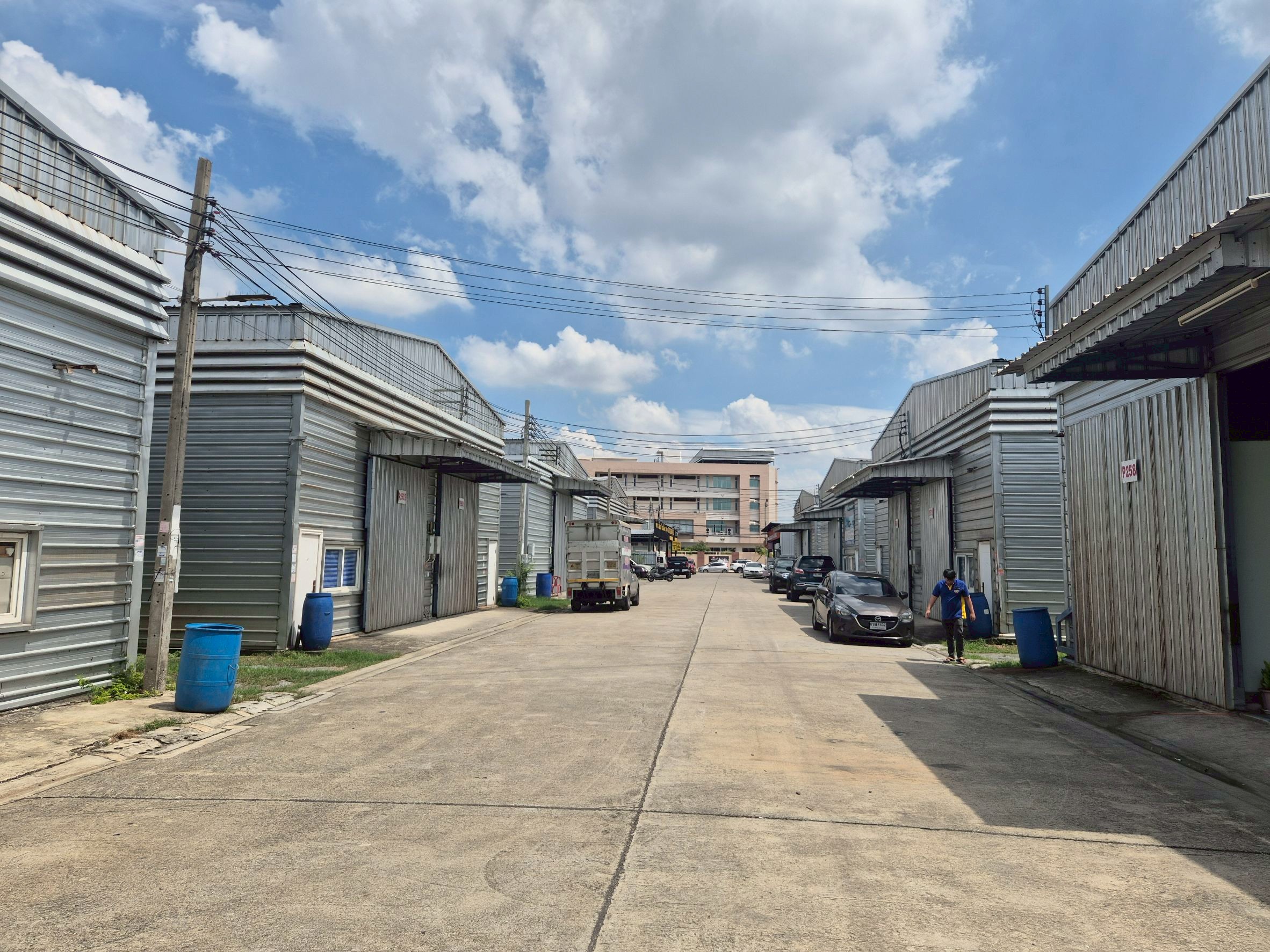R04G โกดังให้เช่าอนามัยงามเจริญ 150 ตรม. - รูปที่ 3