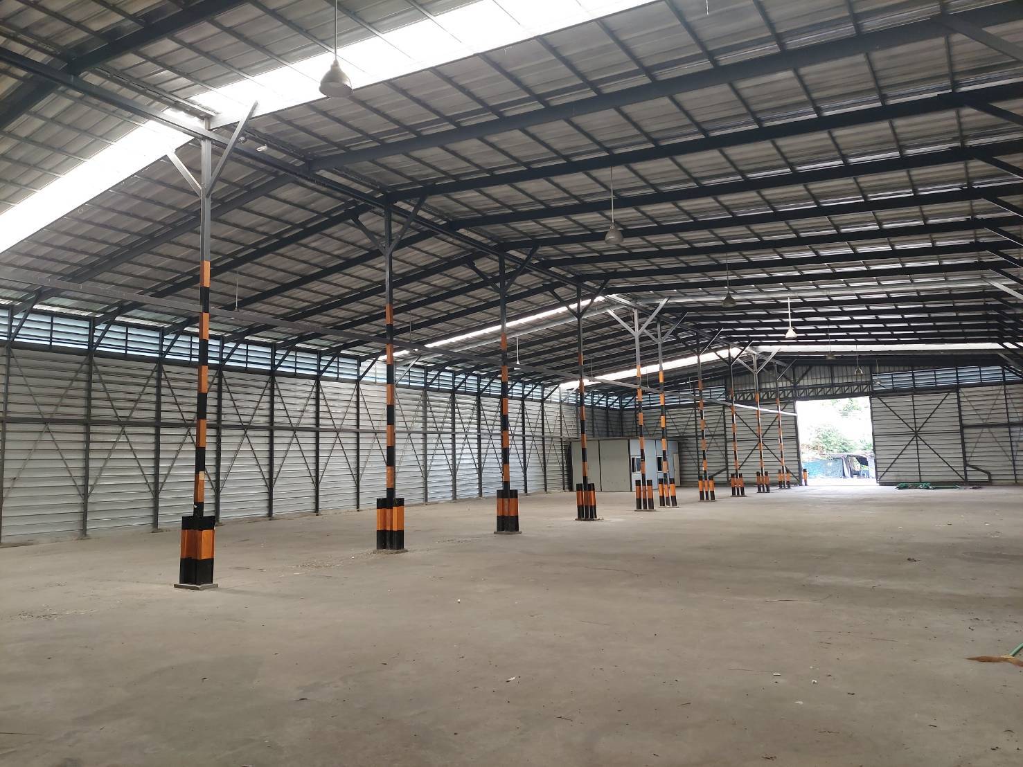R11A โกดังเช่าดอนเมือง 1,020 ตรม. 10