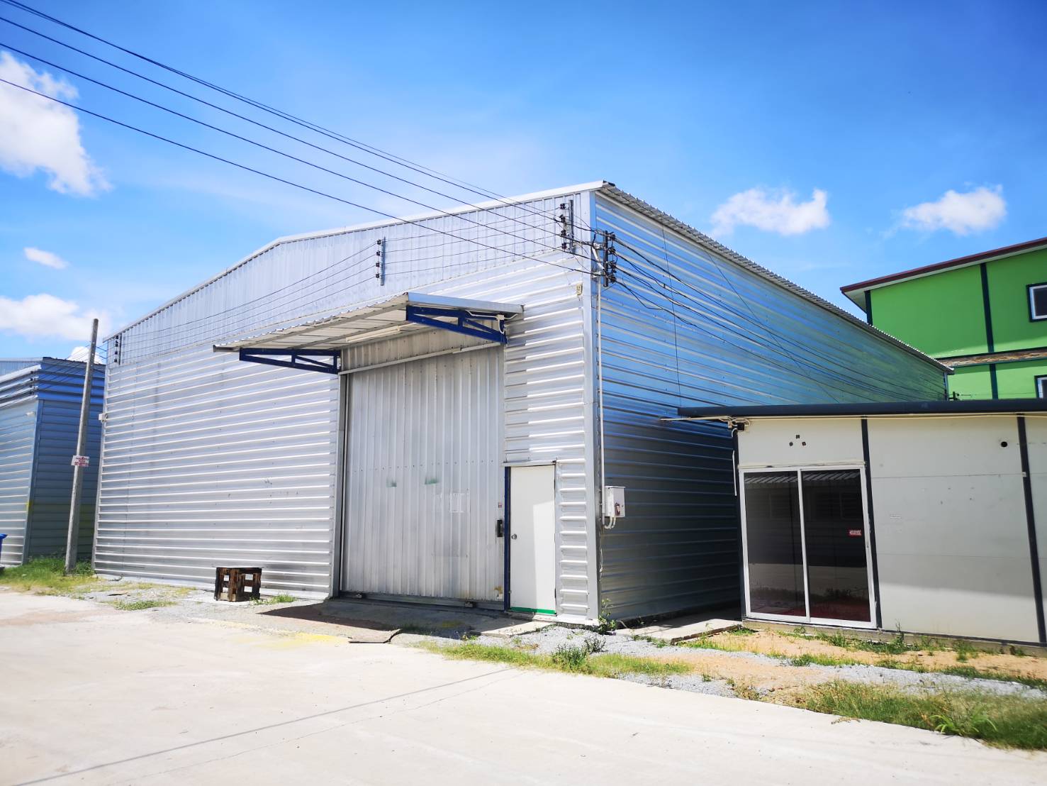 R12A โกดังให้เช่าบนทำเลทอง ปิ่นทอง หนองขาม 300 ตรม. - รูปที่ 2