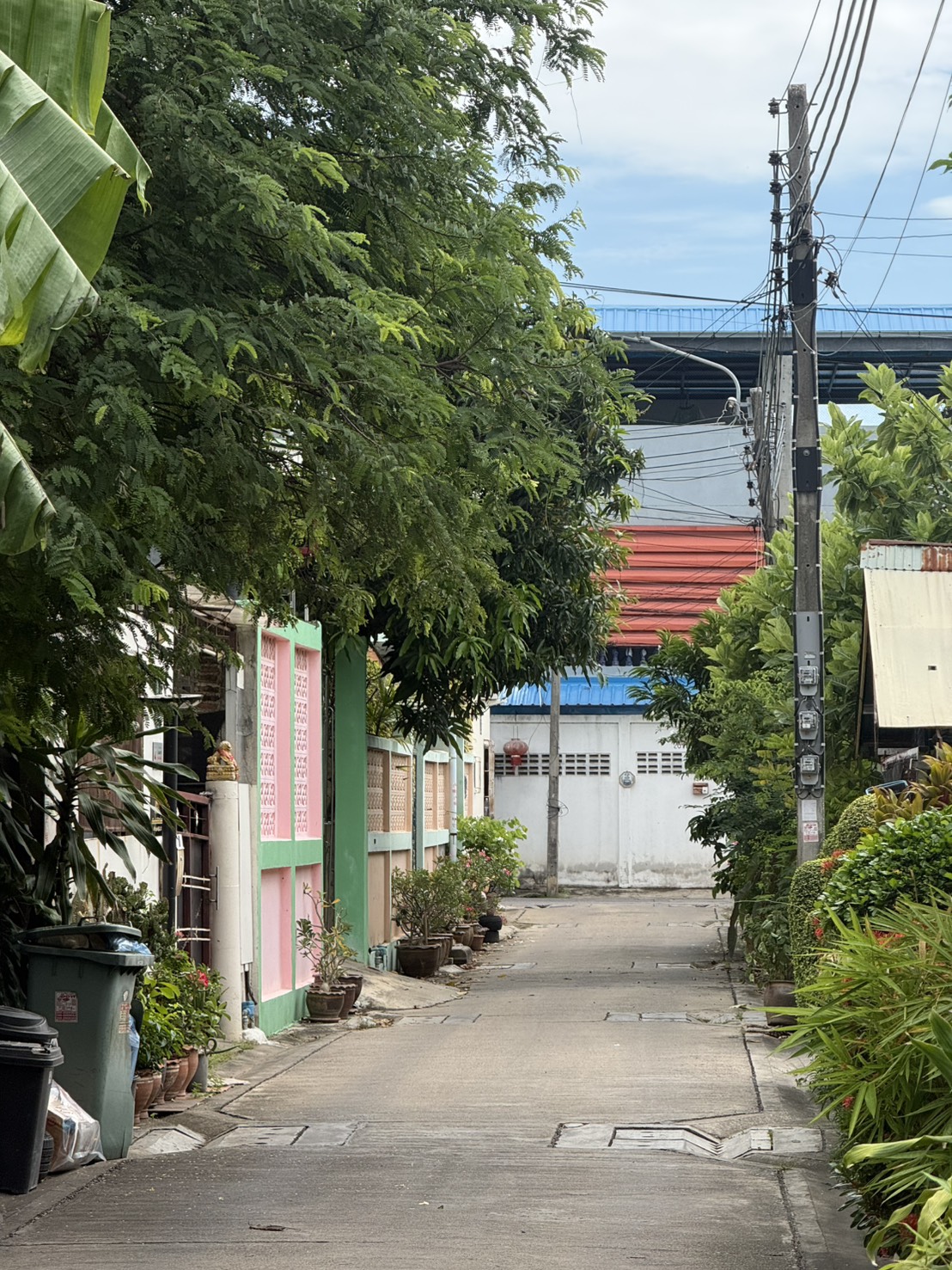R21A โกดังให้เช่า ประชาอุทิศ เขตทุ่งครุ 527 ตรม. 46