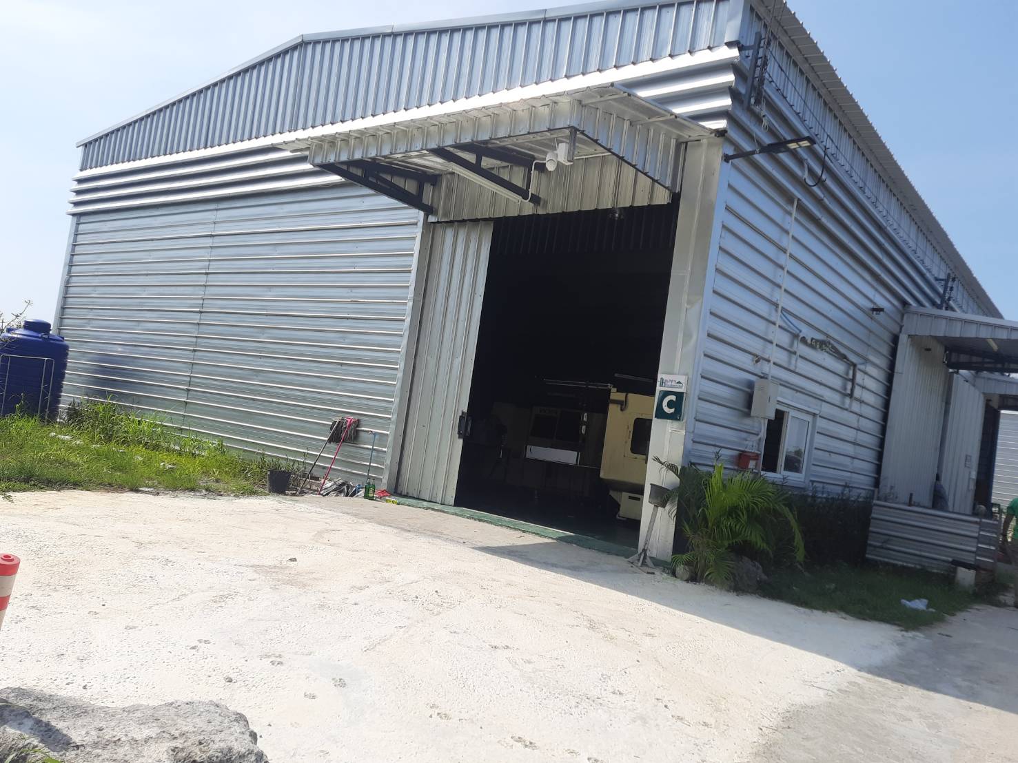 R22C โกดังสำเร็จรูปให้เช่า อมตะนคร 100 ตรม. 6
