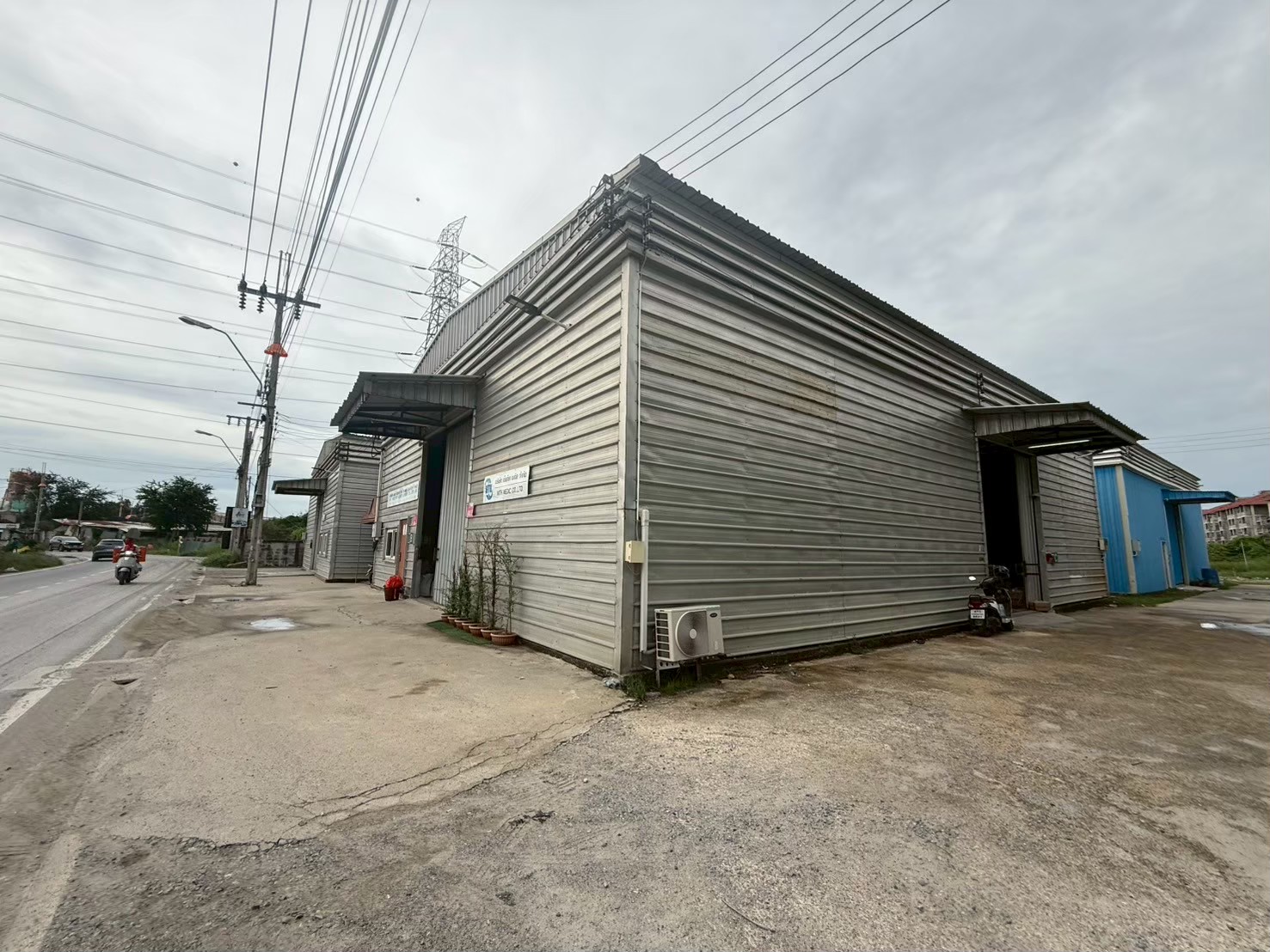 R25E โกดังสำเร็จรูปให้เช่า บางพลีใหญ่ อ.บางพลี สมุทรปราการ 150 ตรม. 11